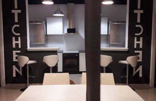 Kypseli Apartment | Grand 4 Bd Flat with Classical Touches in Kipseli