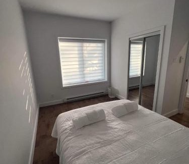 Les Rivieres Apartment | Grand appartement tout près du centre-ville