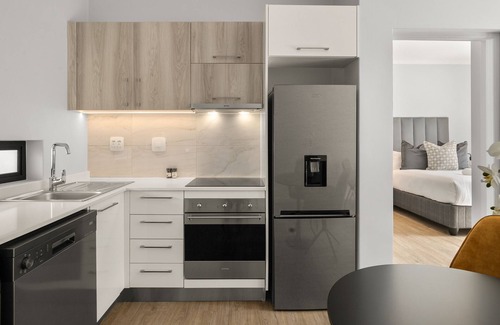 Greater Johannesburg Metropolitan Area Apartment | Grand | Brand New | 2 Bed | Rosebank