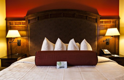 Shawnee Hotel | Grand Casino Hotel and Resort