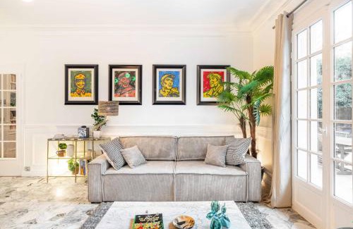 Meudon Apartment | Grand & Classy Apartment with Private Garden, Villa des Ammonites