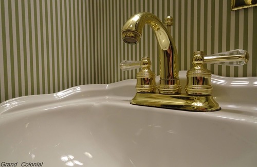 Herkimer Bed & Breakfast | Grand Colonial B&B