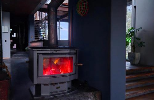 Callignee House | Grand Designs Eco Bush Retreat
