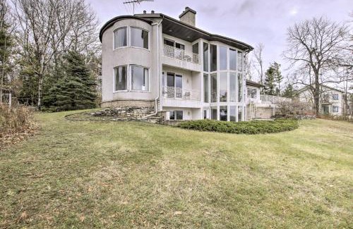 Egg Harbor House | Grand Egg Harbor Home with Stunning Lake Views!