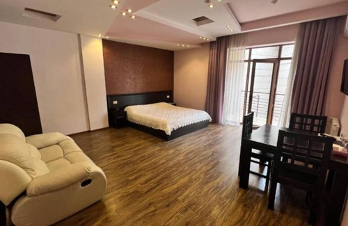 Nork-Marash House | Grand Hills|Close to city center