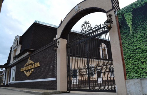 Maykop Hotel | Grand Hotel &Spa Maykop