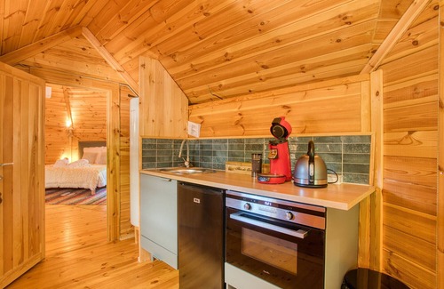 Saint-Cybranet House | Grand Kota with Private Nordic Bath – Cozy Cabin, Grill & Breakfast Included