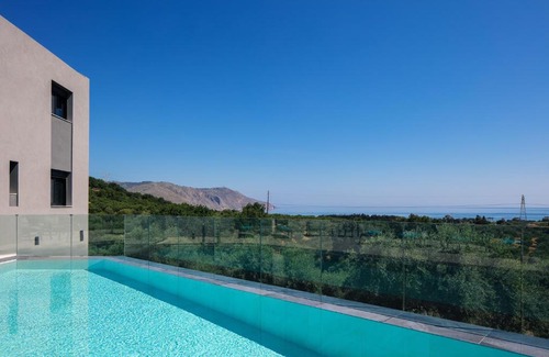 Mathes Villa | Grand Luxe Villa