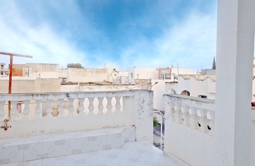 El Mourouj Apartment | Grand studio meublé à 20 min de l'aéroport Tunis Carthage