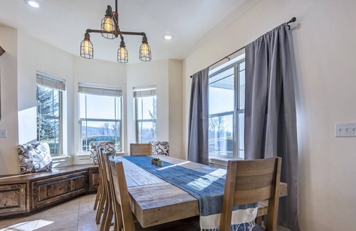 Driggs House | Grand Tetons/Yellowstone/Targhee/Spacious 4BR in Driggs/Location!/HotTub!/Games!