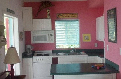 Cockburn Town Cottage | Grand Turk Ocean Front Cottage On Beautiful Pillory Beach