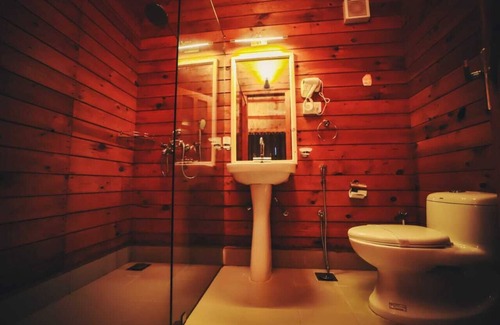 Arambol Hotel | Grand Vatika Resort