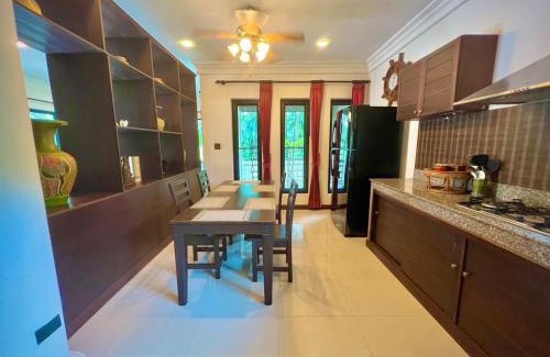 Khuekkhak Villa | Grand Villa Khaolak