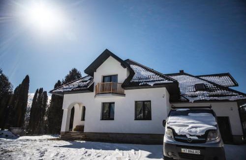 Vorokhta Villa | Grand Villla Skyta