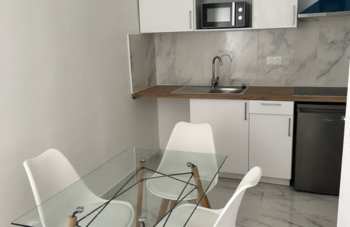 Quartier Centre Ville Apartment | Grande F3 Centre Ville Massy