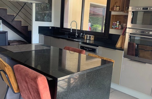 Odos House | Grande Maison Paisible Dans un Petit Village,ideale Pour Moment en Famille