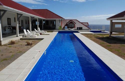 Terre-de-Haut Villa | Grande villa avec piscine et jacuzzi, vue mer splendide, proche des plages de Grand Anse et de l'Anse Rodrigue, très calme, sans vis-à-vis