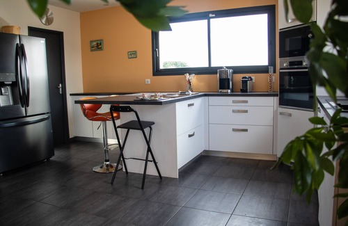 Menville House | Grande Villa Avec vue sur la Campagne et Piscine