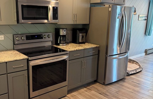 Tower Cabin | Grandpa's Cabin! 3 bed/2 bath with AC on Lake Vermilion