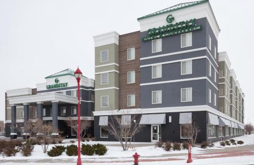 Apple Valley Hotel | Grandstay Apple Valley