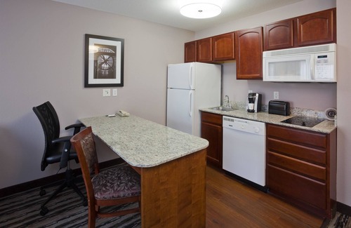 St. Cloud Hotel | GrandStay Residential Suites Hotel - Saint Cloud