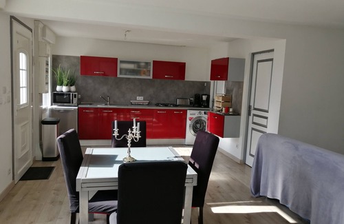 Donville-les-Bains House | Granville 2 bedroom holiday home with exterior, ideal for 4