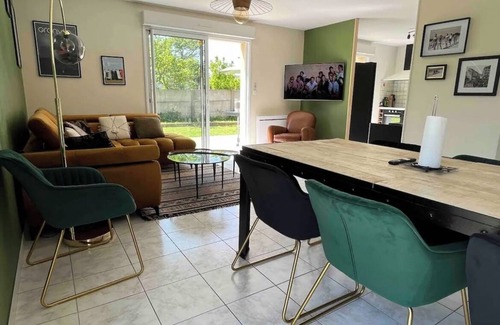 Granville House | GRANVILLE HOUSE - BEACH 800M - BIKES - TABLE SOCCER - BARBECUE