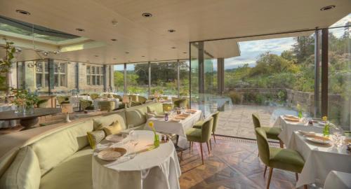 West Hoathly Hotel | Gravetye Manor