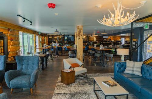 Winter Park Hotel | Gravity Haus Winter Park