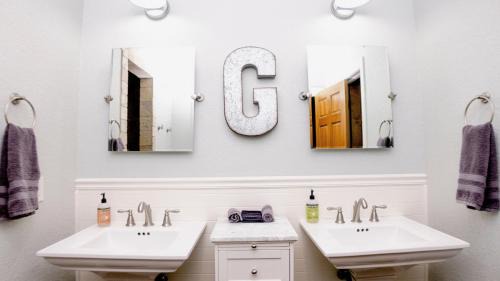Hulbert House | Gray House