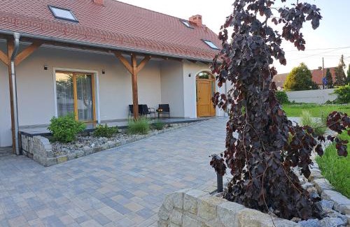 Komprachcice Apartment | Gray Wings Home