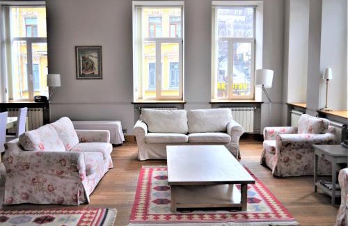 Podil Apartment | Great 144 sq.m. apartment in the center of Kyiv