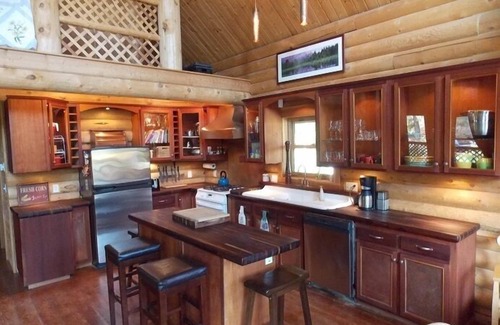 Alpine Cabin | Great All Season Log House in Alpine,WY