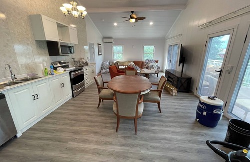Marsh Harbour Cottage | Great Cistern Beach Village