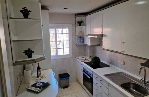Fuente el Saz de Jarama Apartment | Great apartment with pool