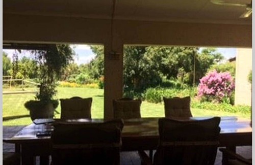 Vredefort House | Great family getaway