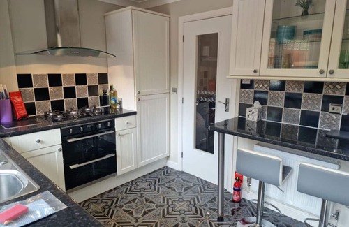 Blacon House | Great home by Chester Greenway. W/ EV Charger.