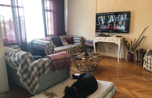 Suadiye Apartment | Great Home with a Large Balcony