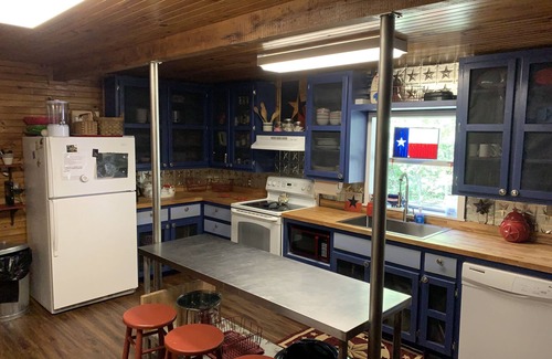 Broaddus House | Great location for fisherman
