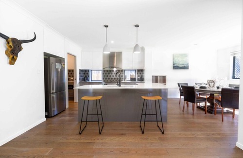Tanah Merah House | Great Location, Spacious and beautiful family home!