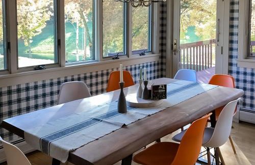 Woodstock House | Great Pond Retreat