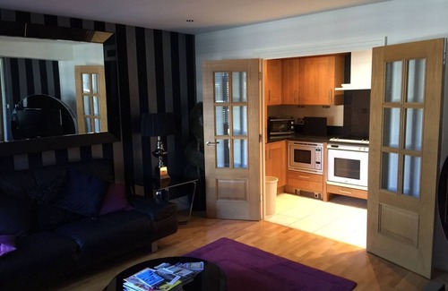 Chelsea Riverside Apartment | GREAT RIVERSIDE APARTMENT