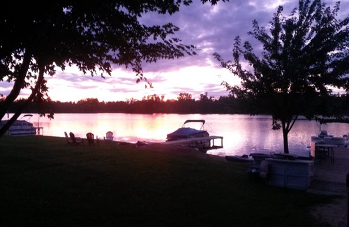 Lapeer Cottage | great up north feeling