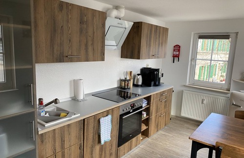 Erlangen-Hochstadt House | Great vacation apartment for couples, groups of up to 5 people, families (children from 12)