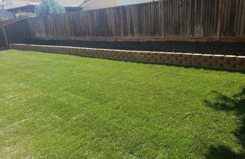 Tracy House | GREAT VACATION HOME IN TRACY