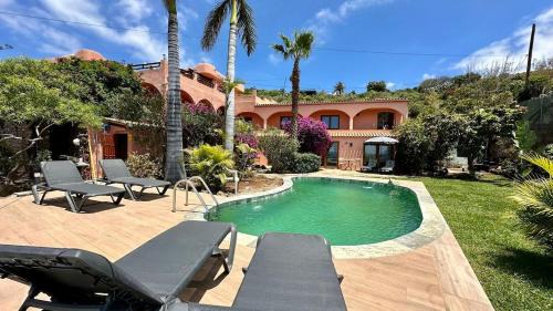 La Matanza de Acentejo Apartment | Great views & heated pool - El Perenquen 1