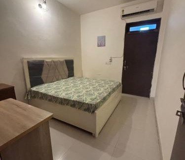 Udyog Vihar Apartment | Green Bacchus stays