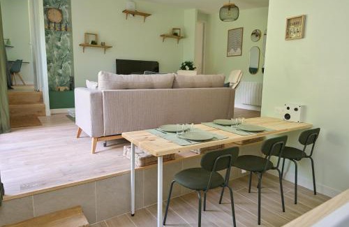 Brunoy House | Green Escape - Cozy & Chill