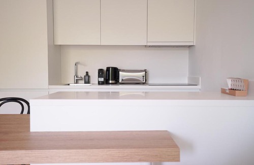 Favoriten Apartment | Green Garden Apartment w/.Balcony near Thermal Spa