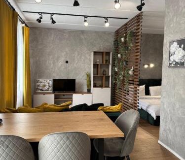 Ternopil Apartment | Green Home